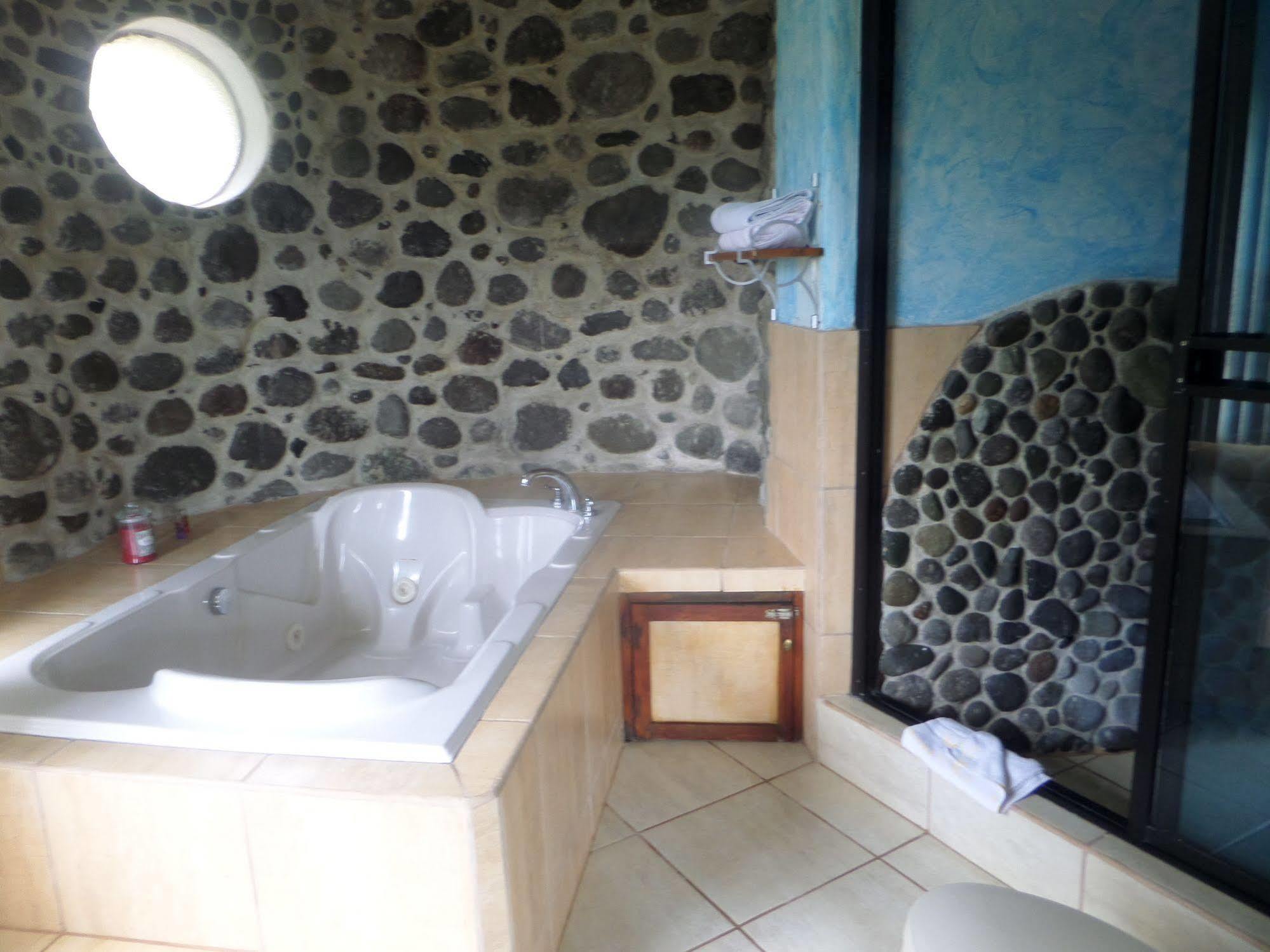 Hosteria "El Encanto" San Miguel de los Bancos Εξωτερικό φωτογραφία